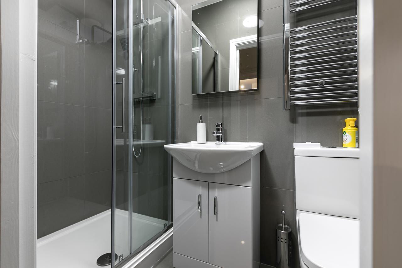 Kvm - City Apartment 9 - Contractors - Town Centre By Kvm Stays Peterborough Esterno foto